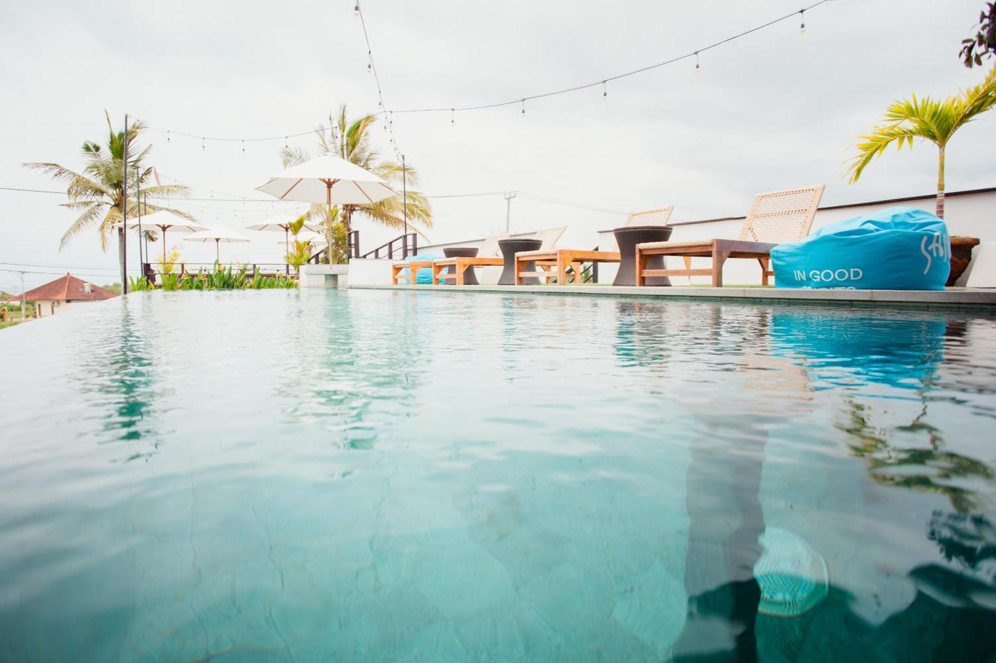 Swell Hotel, Pool Bar & Restaurant Tanah Lot Exterior foto